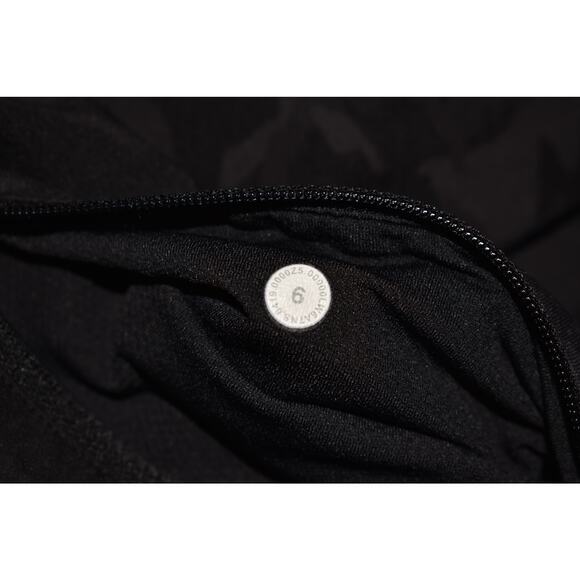 LULULEMON $88 Pace Rival Crop 22" Incognito‎ Camo Gray Black Luxtreme Size 6 - Picture 3 of 3